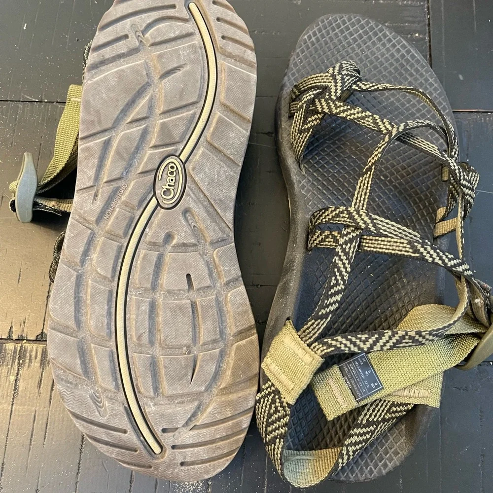 Women’s Chaco - Picture 2 of 4
